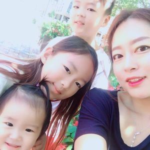 Meet your Posher, Sung